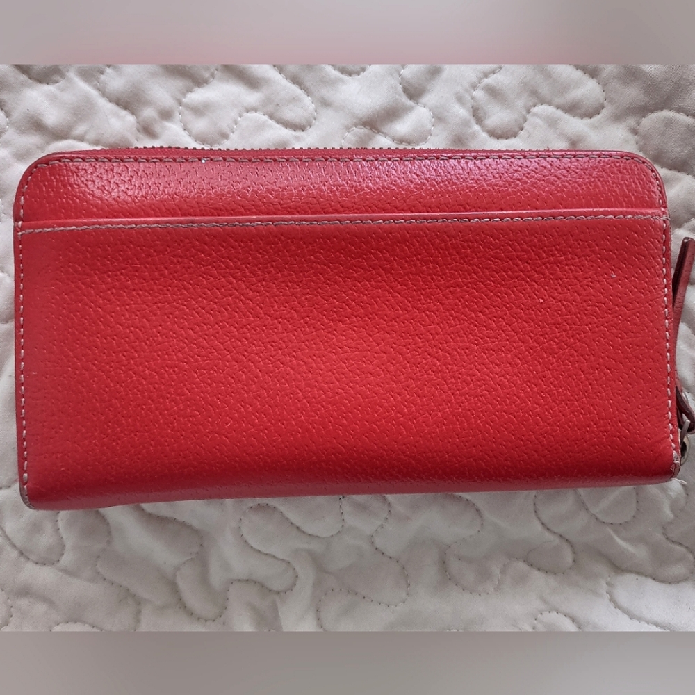 Kate Spade Wallet - Picture 2 of 11